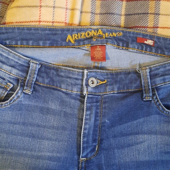 Arizona Jeans - Picture 2 of 2